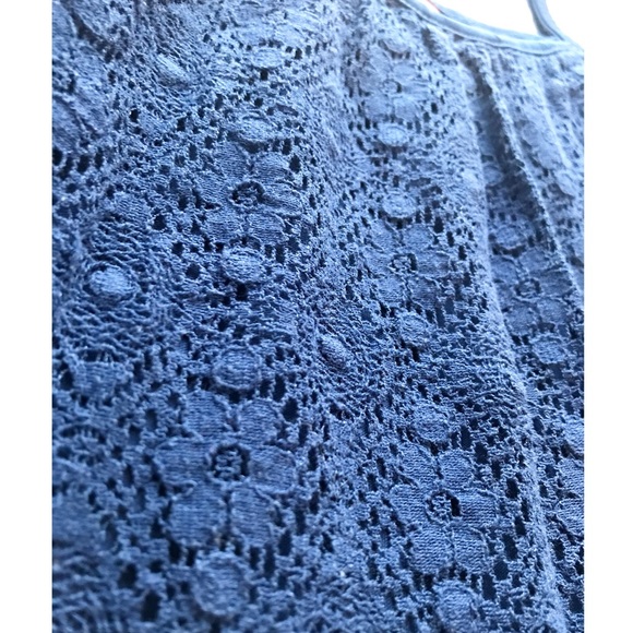 Blouse - Picture 2 of 2